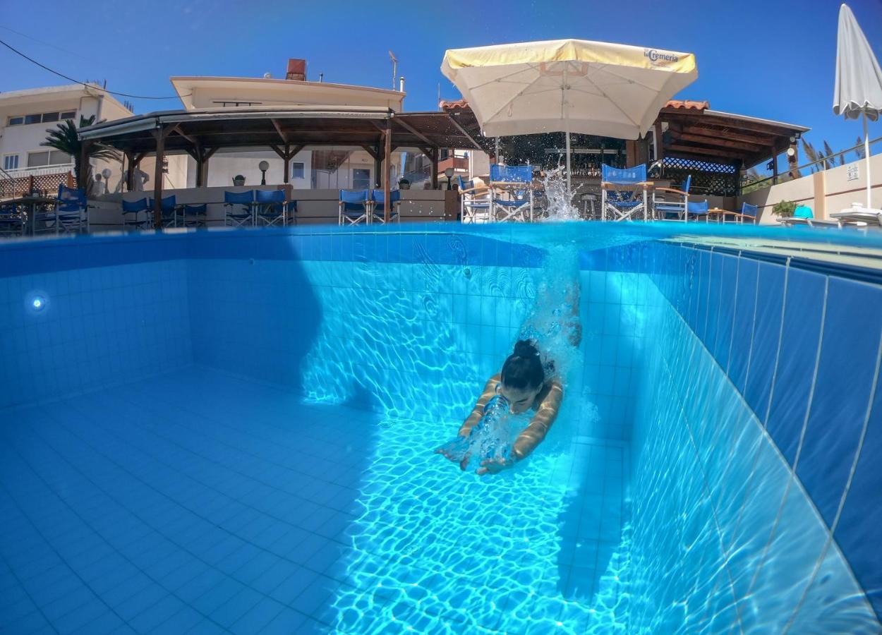 Dias Hotel Apartments Agia Marina Eksteriør billede